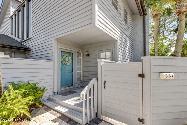 Building Photo - 331 Quail Pointe Dr