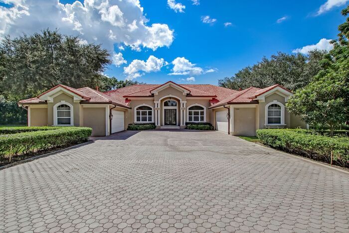 Primary Photo - 7165 Horizon Cir