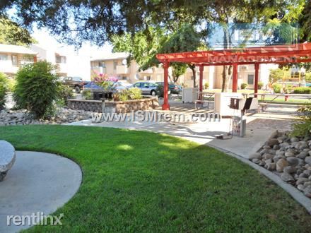 Foto del edificio - 3800 Crowell Rd