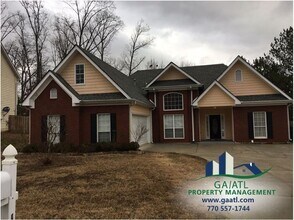 Building Photo - 2832 Oak Vista Way SW