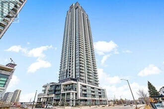Building Photo - 3975 Grand Park Dr