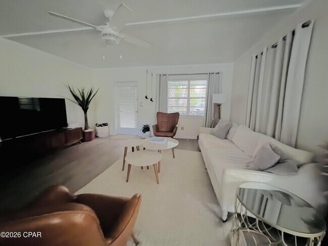 Foto del edificio - 181 Gulf Point Rd