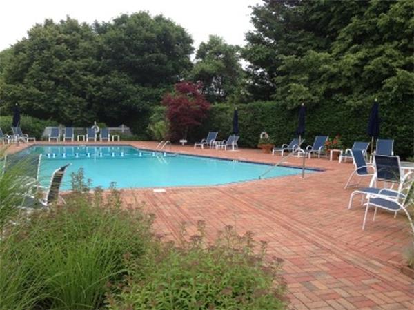 Primary Photo - 570 Hampton Rd