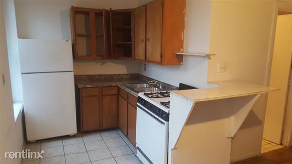 Building Photo - 64 15th St