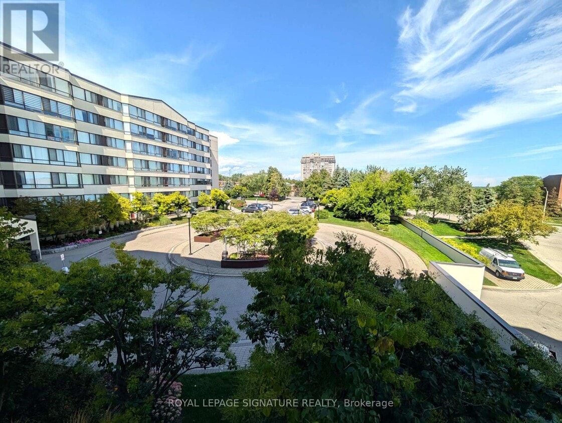 Primary Photo - 1001-1001 Cedarglen Gate