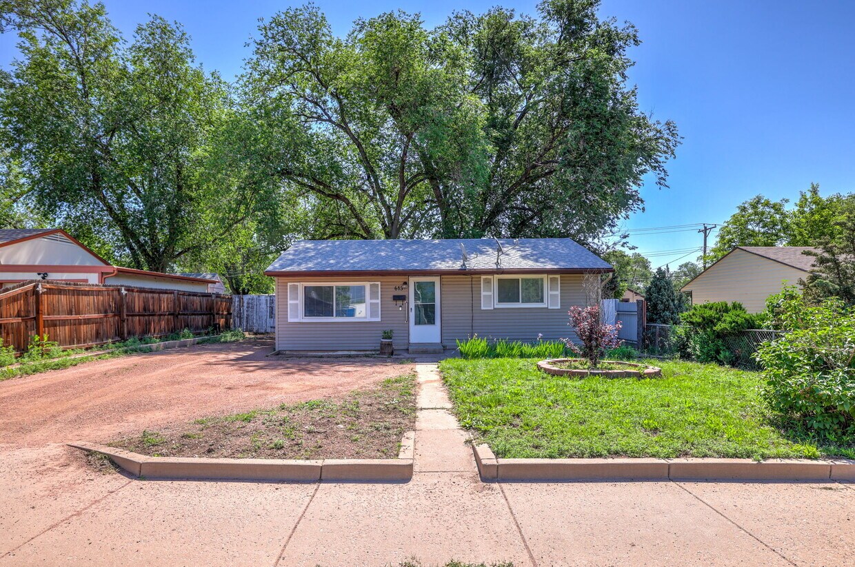 Foto principal - 613 S Union Blvd