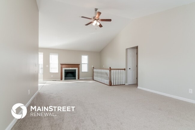 Building Photo - 3064 Laurel Village Cir