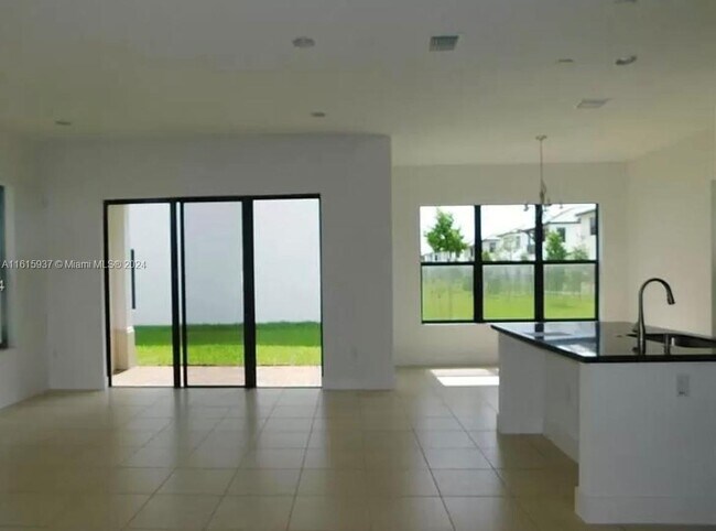 Foto del edificio - 9861 W 34th Ave