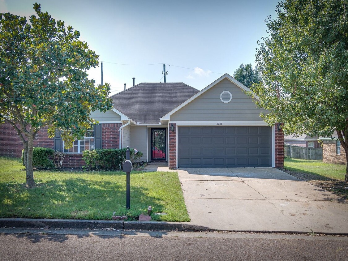 Primary Photo - 3 br, 2 bath House - 4545 Cedargreen Cv