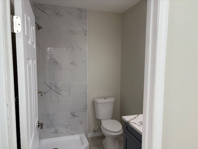 Foto del edificio - 4BR/3BA Two-Story Home in Hudson, FL – Move-In Ready