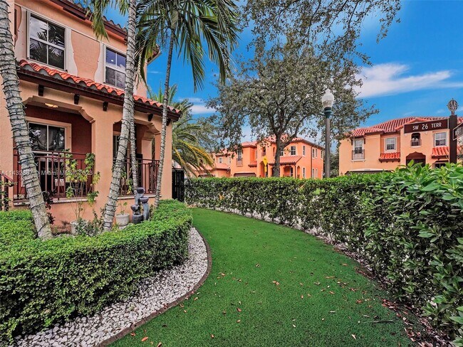 Building Photo - 2620 SW 150th Ct