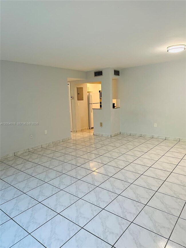 Foto del edificio - 9354 SW 77th Ave
