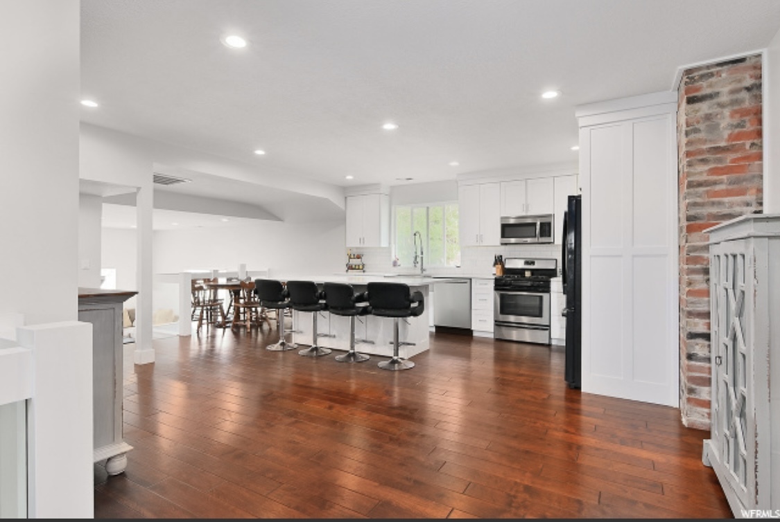 Building Photo - 57 E 3300 S
