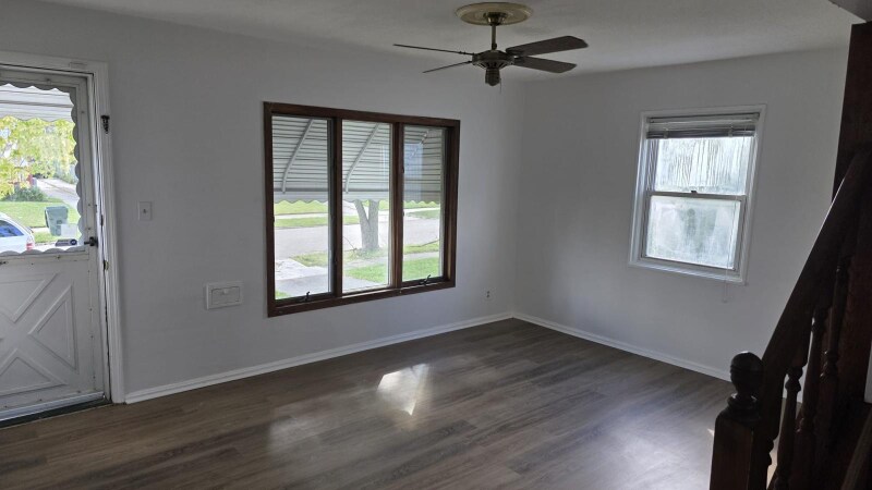 13401 Havana Rd Garfield Heights, OH 44125 – photo 2