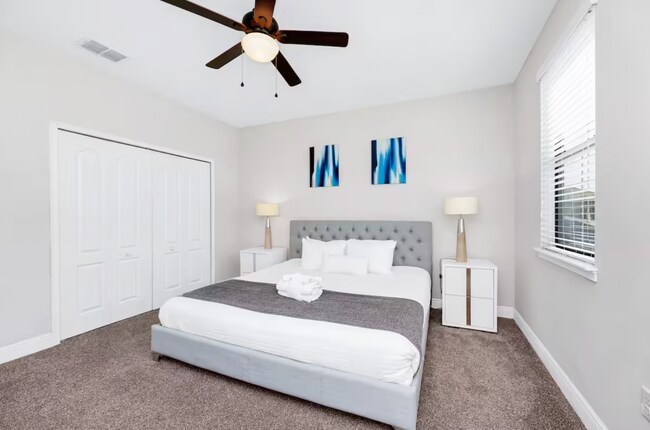 Foto del edificio - 128 Angela's Ave