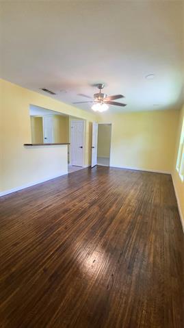 Foto del edificio - 11807 Gaston Pkwy