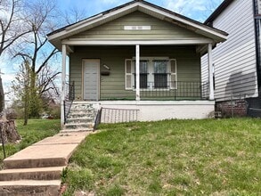 Building Photo - 5654 Acme Ave