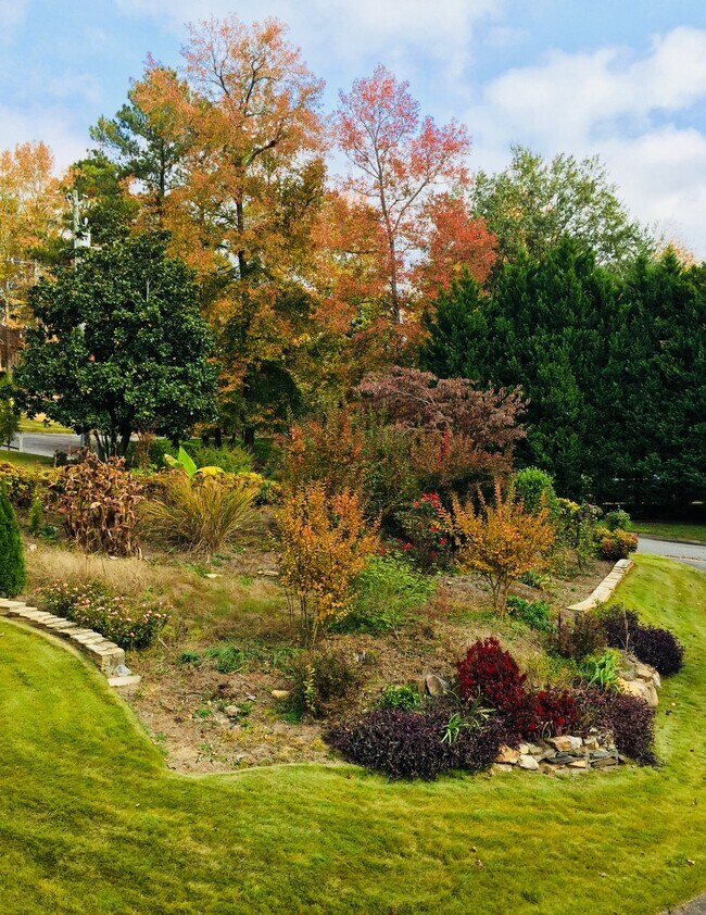 1549 Lake Koinonia Dr, Woodstock, GA 30189 House Rental in Woodstock