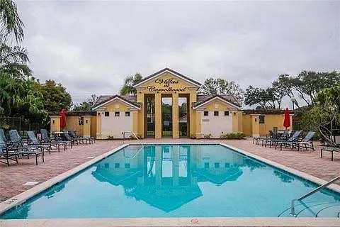 Building Photo - 4006 Roclinata Palm Ct