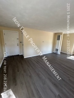 Building Photo - 2205 S Montana Ave