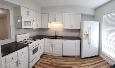 Building Photo - 4475 Aspen Woods Ct