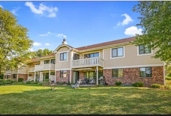 Building Photo - 1022 Boxwood Ct