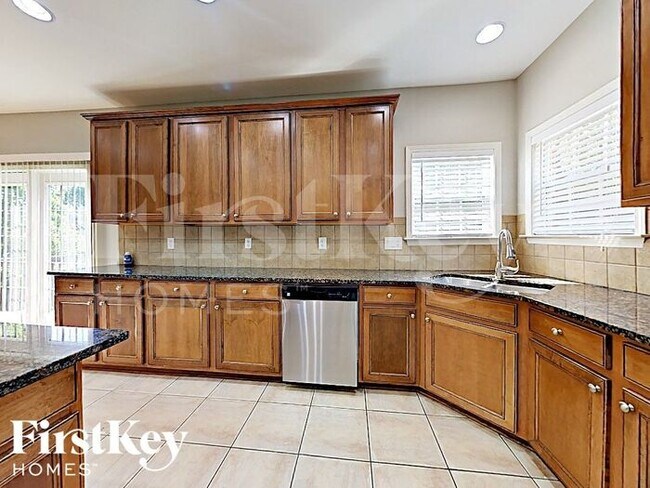 Foto del edificio - 4400 Bellwood Cir