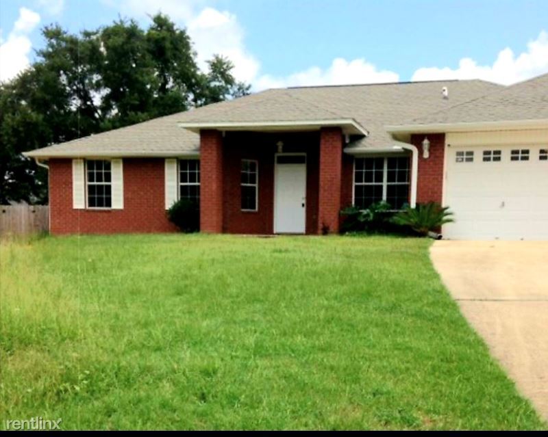 Primary Photo - 4 br, 2 bath House - 6407 Sarasota St