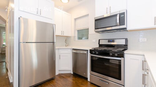 Building Photo - Spacious 3 Bed 2 Bath in Great Location!