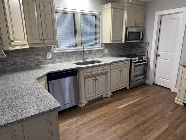 Building Photo - 1630 Peachtree Road