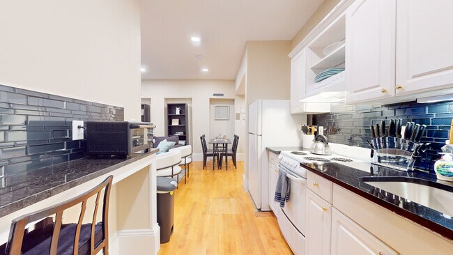 Foto del edificio - 290 Beacon St