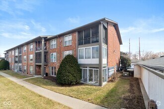 Building Photo - 5034 Allisonville Rd