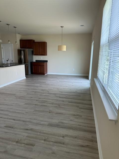 Foto del edificio - 812 Hayes Point Cir