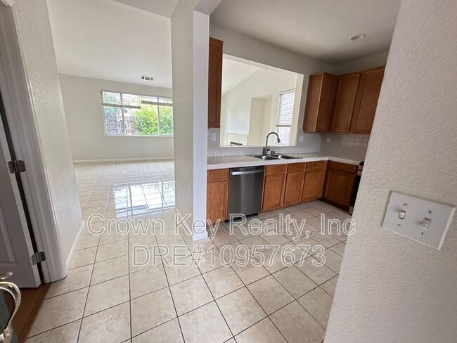 Building Photo - 13425 Baywood Way