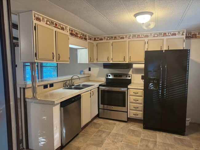 Building Photo - 9106 OH-279