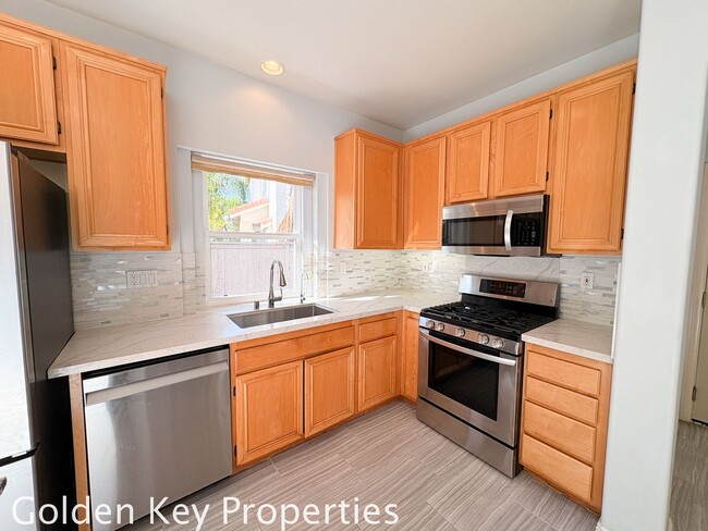 Building Photo - Welcome to this stunning home located in the desirable Rancho Carrillo neighborhood of Carlsbad!