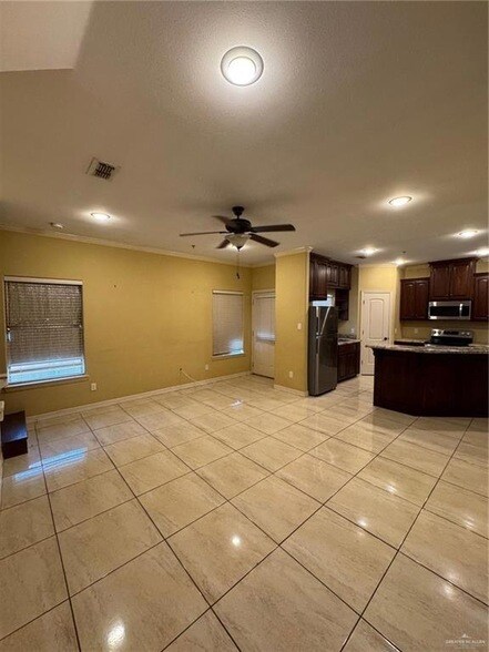 Foto del edificio - 201 S 1st Ave