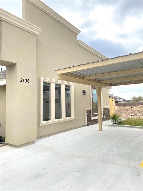 Building Photo - 2106 Taxco Ct
