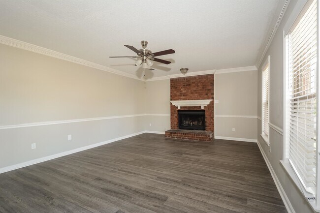 Building Photo - 4555 Port Royal Cove