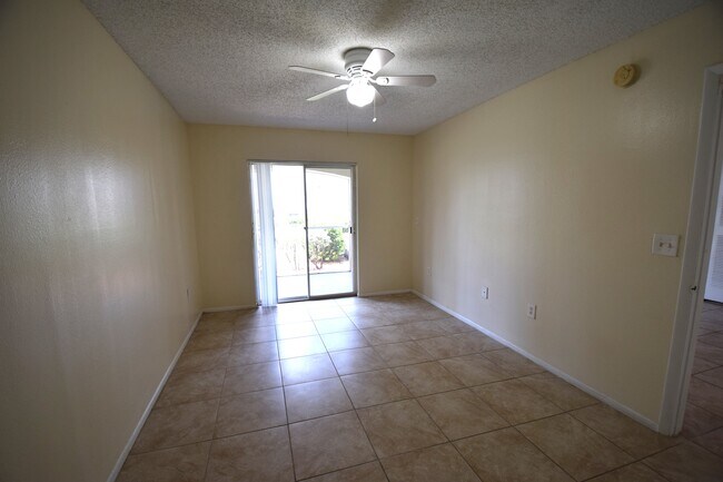 Building Photo - 3421 Winkler Ave