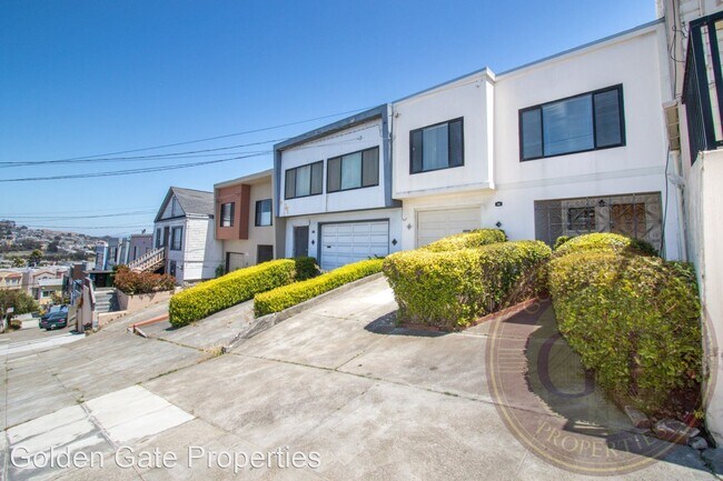 Building Photo - 2 br, 1 bath House - 45 Naples Street