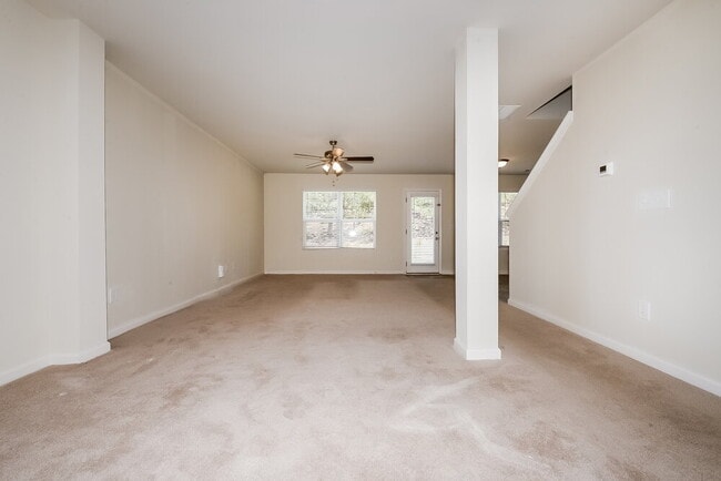 Building Photo - 130 Betty Ann Ln