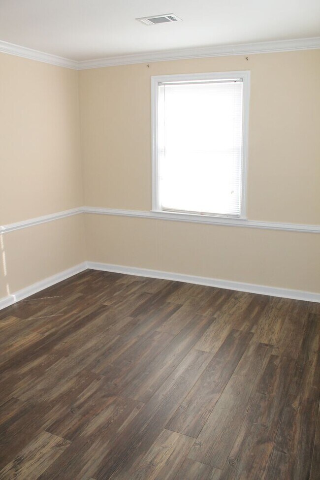 Foto del edificio - 2 Bedroom Apartment Available for Rent in ...