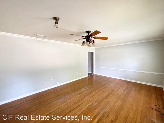 Building Photo - 3 br, 2 bath House - 1325 Sunset St