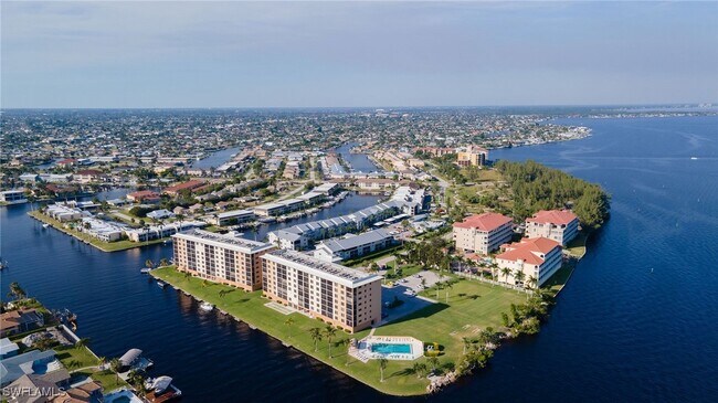 Foto del edificio - 4260 SE 20th Pl