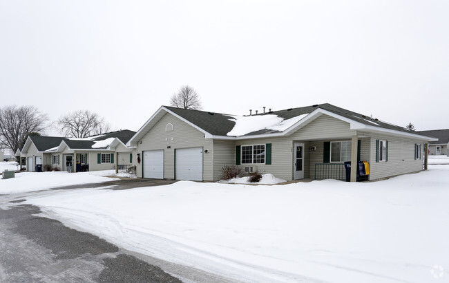 Foto del edificio - Cottages of Ellsworth