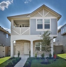 Building Photo - 18016 Lungo St