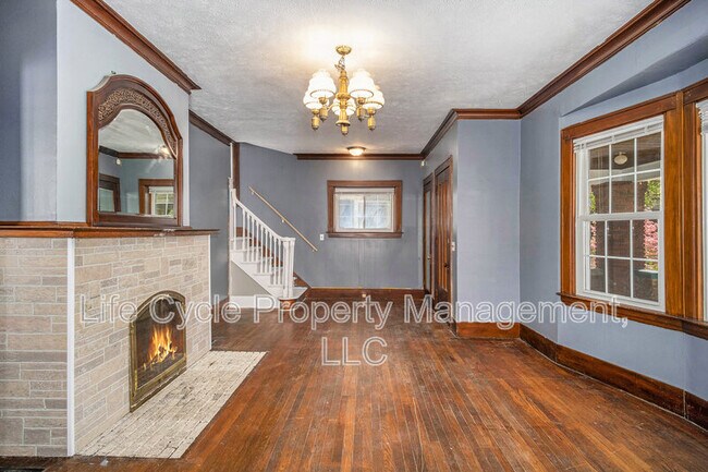 Foto del edificio - 1321 Bemis St SE