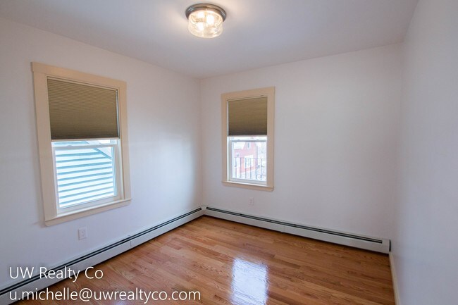 Building Photo - 111 Tremont St