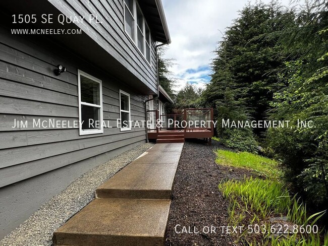 Building Photo - 1505 Quay Pl
